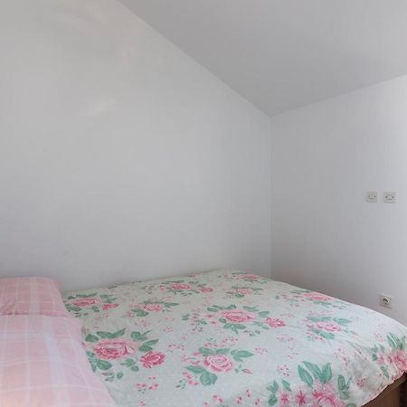 Nova Vas  Apartment Complex Vetrina-Shared Pool מראה חיצוני תמונה